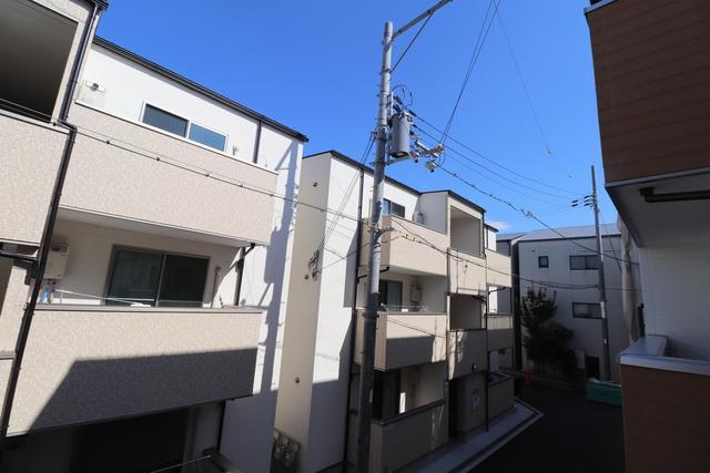 アルカーサ岸里8