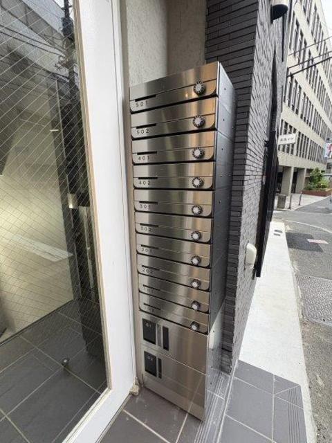 ライブフラット市ヶ谷