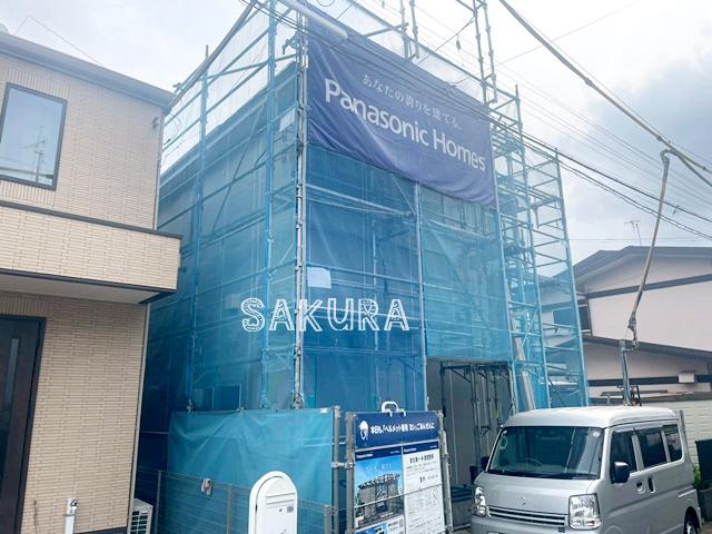 モンクール立場