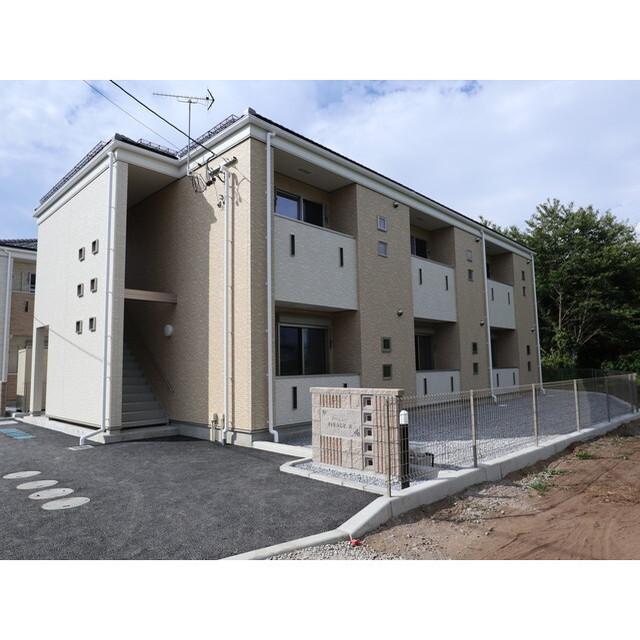 AVENUE B(1SK/2階)