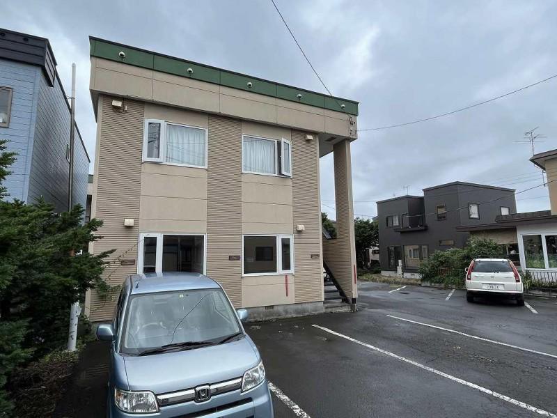 ガーデンパレス神居B