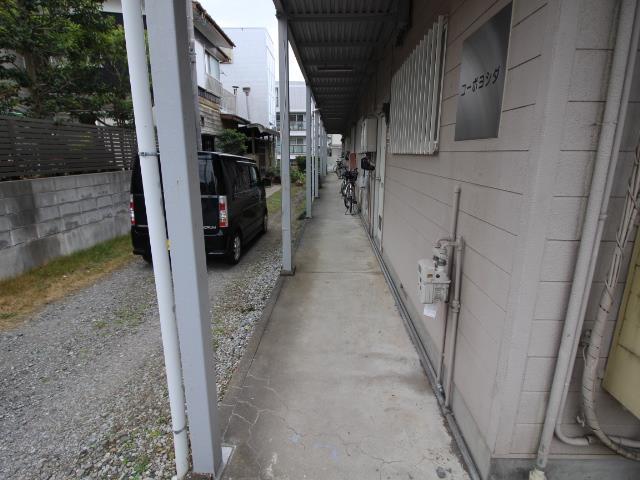 コーポヨシダ