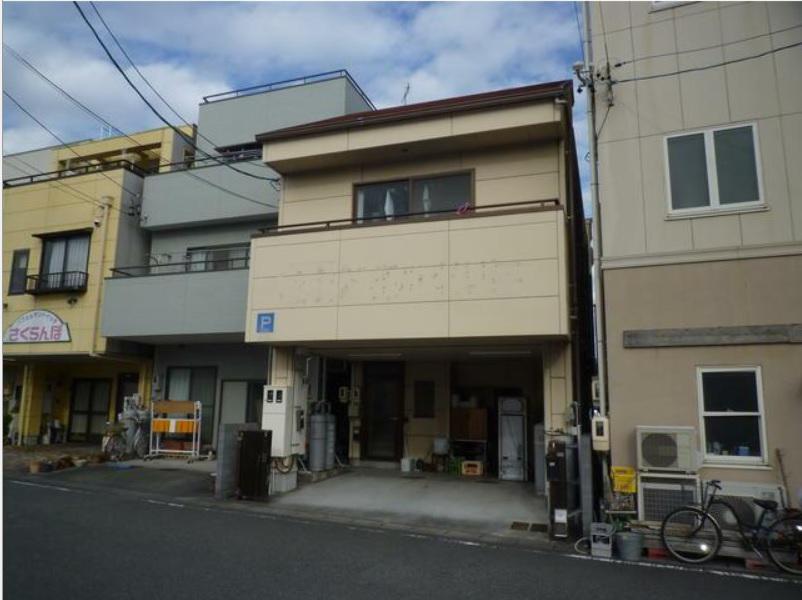 駅前1DK(1DK/2階)の外観写真