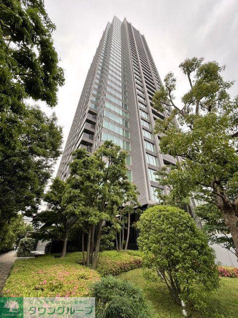 THE ROPPONGI TOKYO