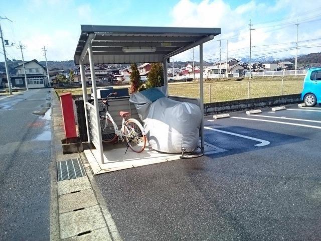 パイン ビレッジ ウエストI