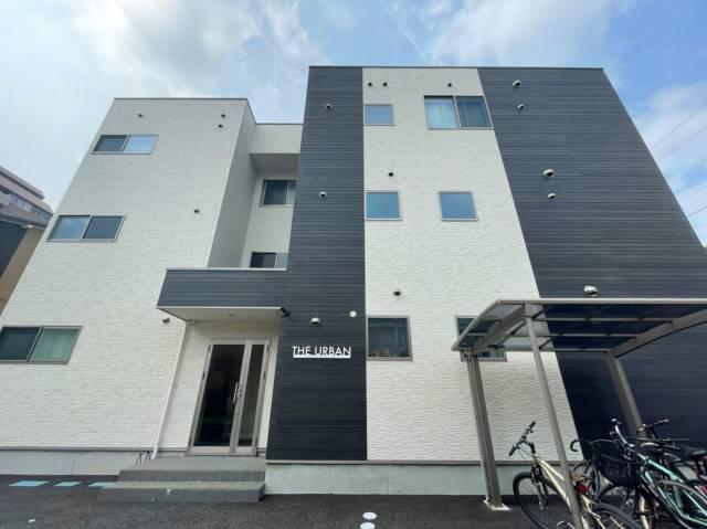 THE URBAN南万代町