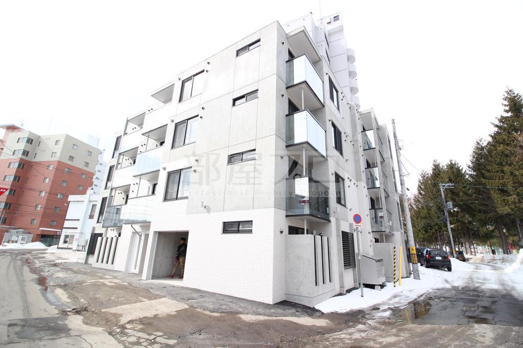 プラティーク平岸