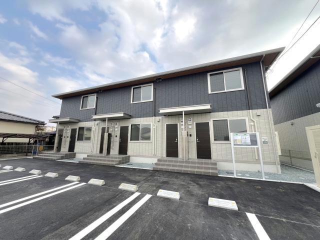 サンヒルズ鍋島駅前