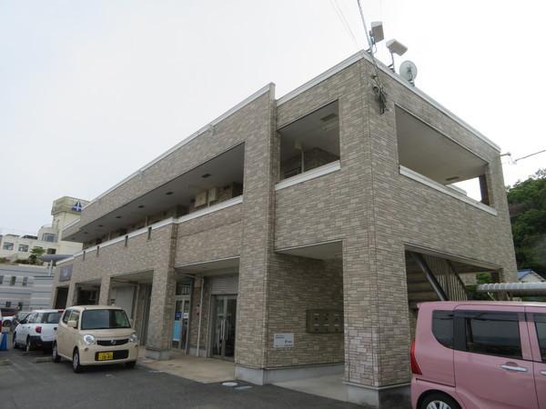 イーストヴィラ