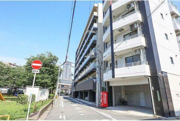 アドバンス西梅田ビオス