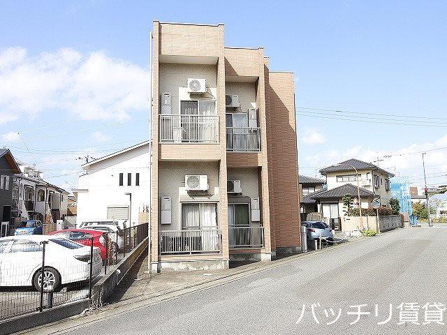 地下鉄箱崎線 箱崎宮前駅 徒歩4分 2階建 築20年