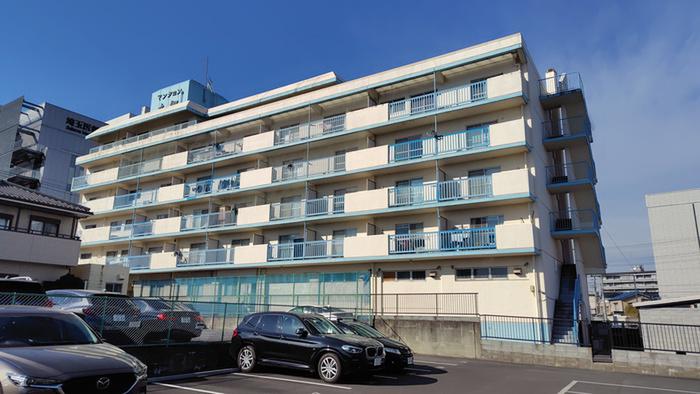 マンション本郷(4SLDK/6階)