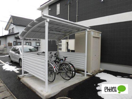エクレール館向