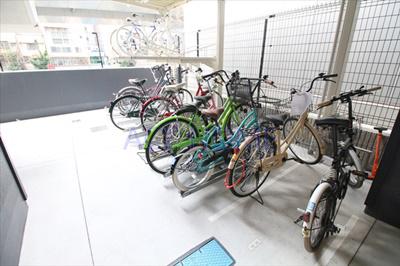 プレサンス松屋町駅前