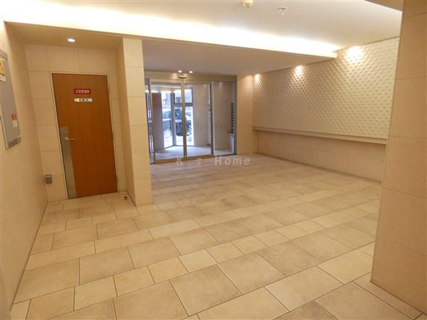 レン元町駅前