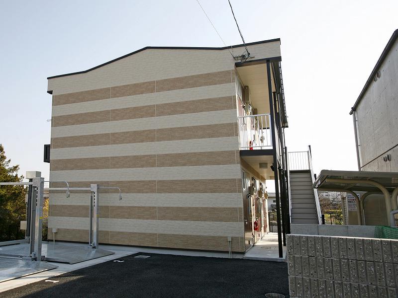 レオパレスMADANI