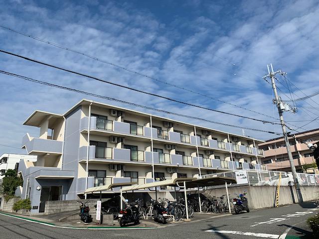 クレセント西山