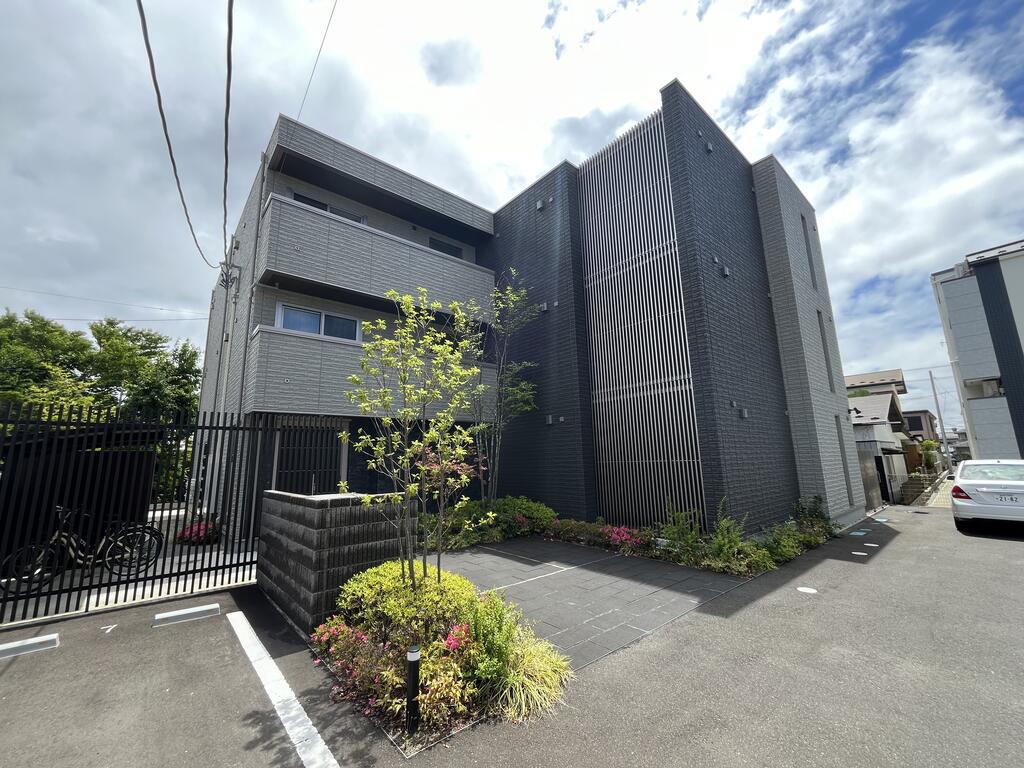 シャーメゾン成田町