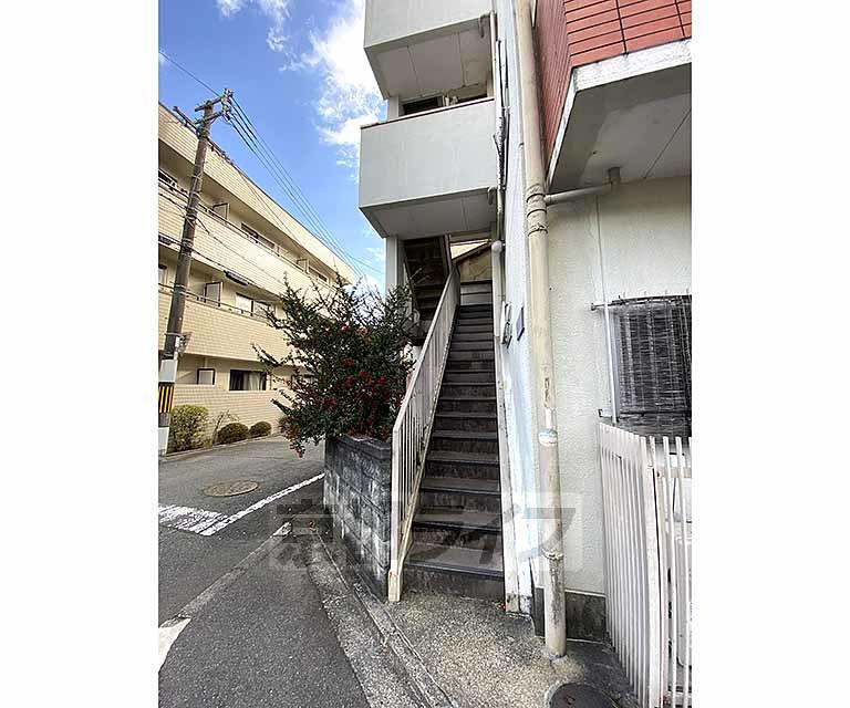 ラポール平田