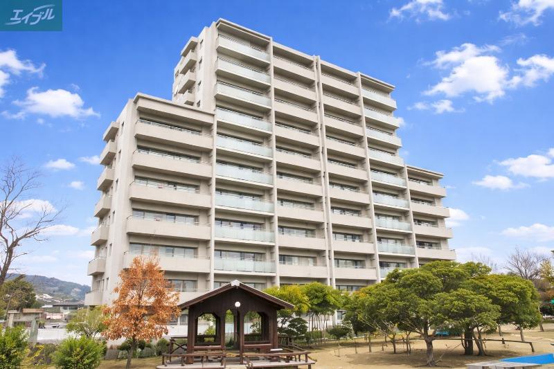 サーパス学南町