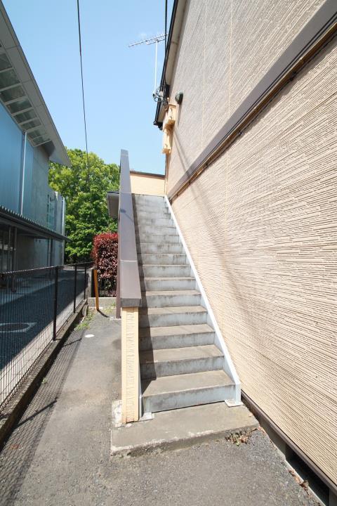 フレミングB棟