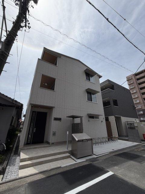 コート中田