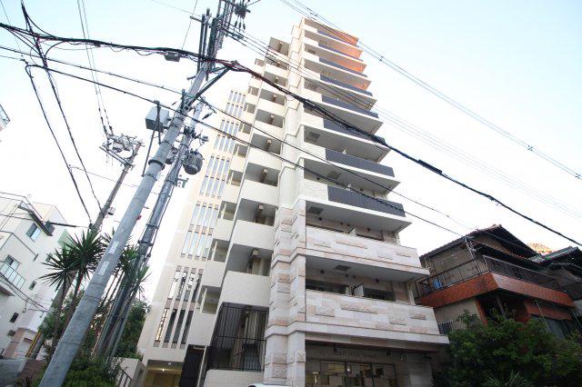 FRONT FIELD TENNOUJI