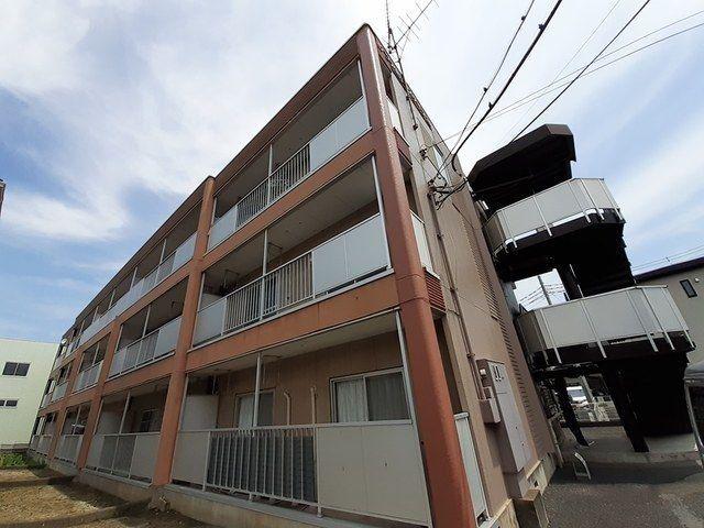 ファミリーステイツ2(2DK/3階)