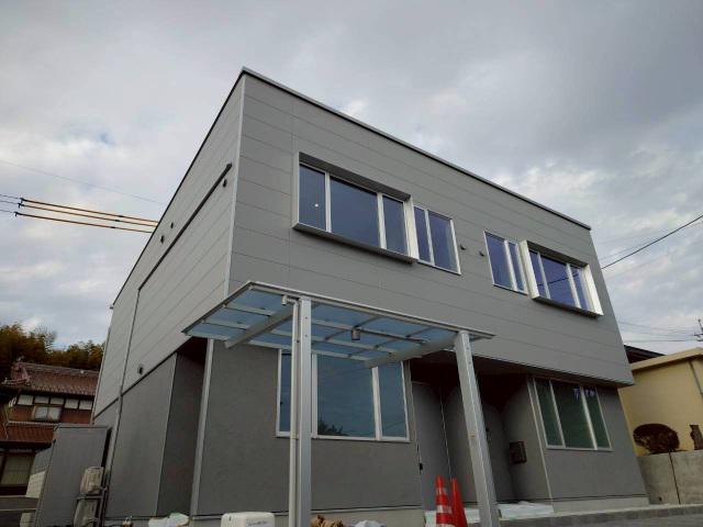 MAISON HINATA
