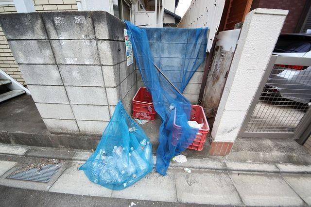 アクール鶴瀬