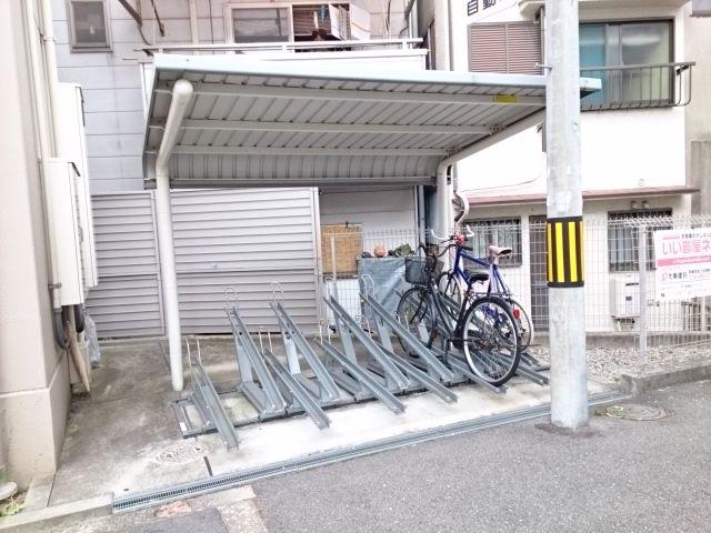 ENGAGE T-STYLE