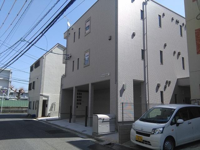 MAISON DE UNICO 