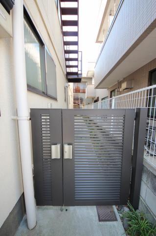 沼袋3丁目アパート