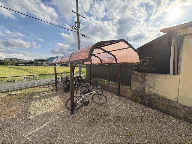 尺土グリーンヴィレッジB棟