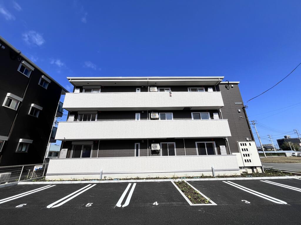 ABUNDANT I