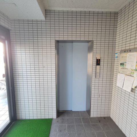プライマリー花畑駅西