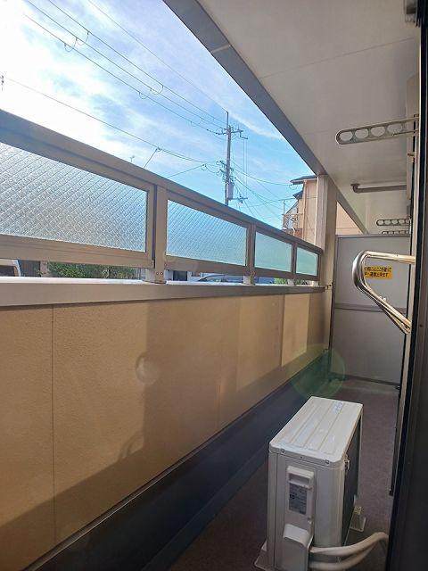 ウイングコート