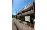 ラ・ファミーユ弐番館