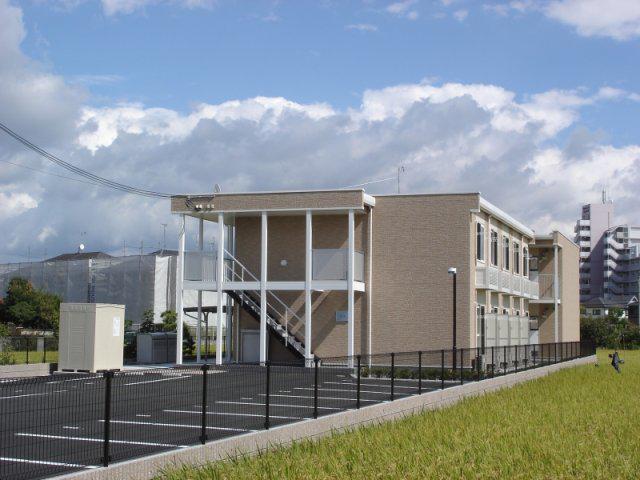 レオパレス友沢