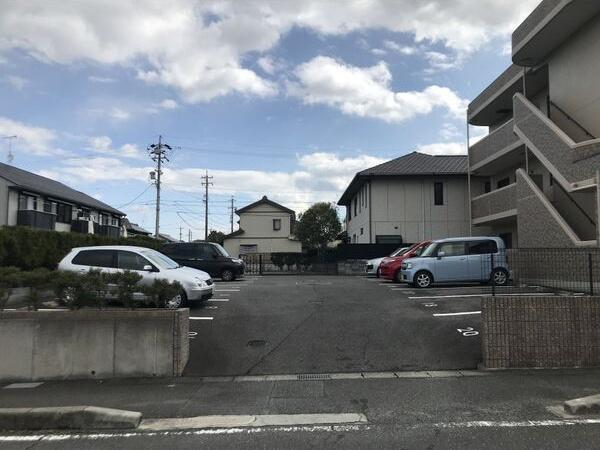 プリミエール井戸田