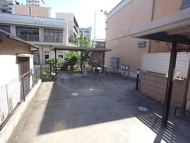 ウィズ諏訪山B