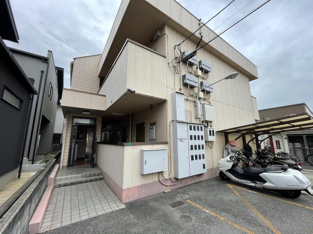 エメローズ鷹取(1K/2階)