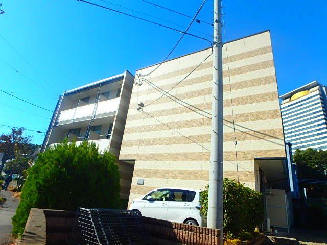 レオパレスグリーンリーブズ