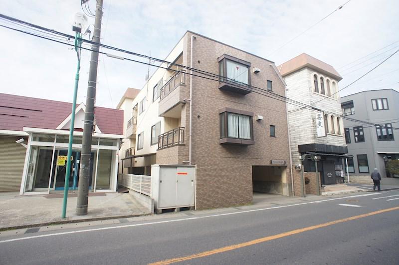 フォレストコート市川(2DK/3階)の外観写真