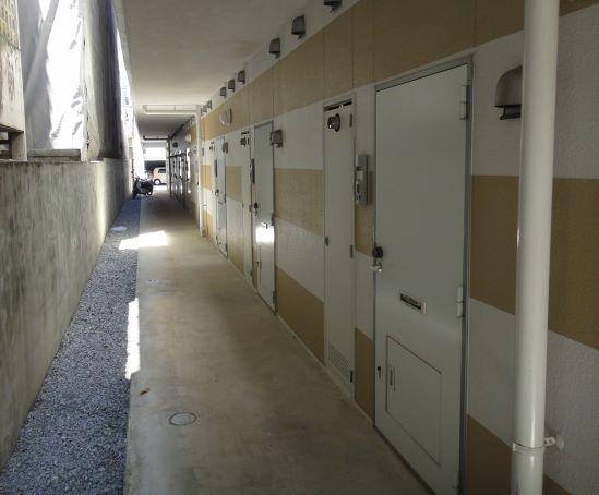 沖縄都市モノレール 県庁前駅(沖縄) 徒歩11分 3階建 築20年