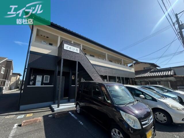イオンB棟
