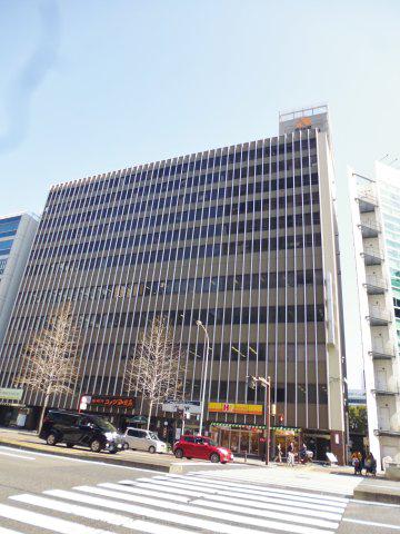 地下鉄名城線 久屋大通駅 徒歩1分 11階建 築54年