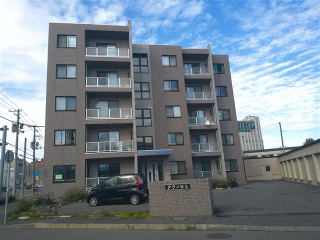 ＪＲ函館本線 滝川駅 徒歩10分  築22年