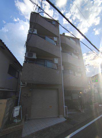 ラ・ルーチェ八幡町