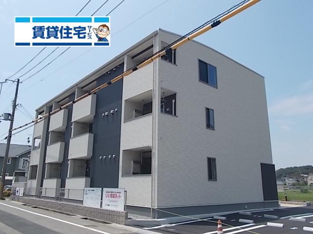 ニューシャルマンアイ